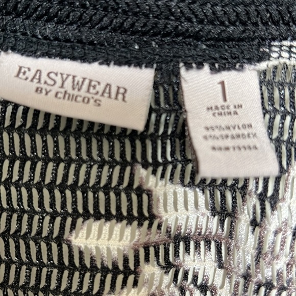 CHICO’S Black White Floral Open Front Lightweight Jacket Size M - Picture 3 of 4